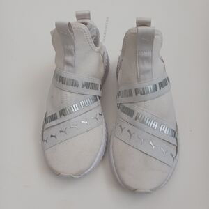 Puma  Womens White Sneakers